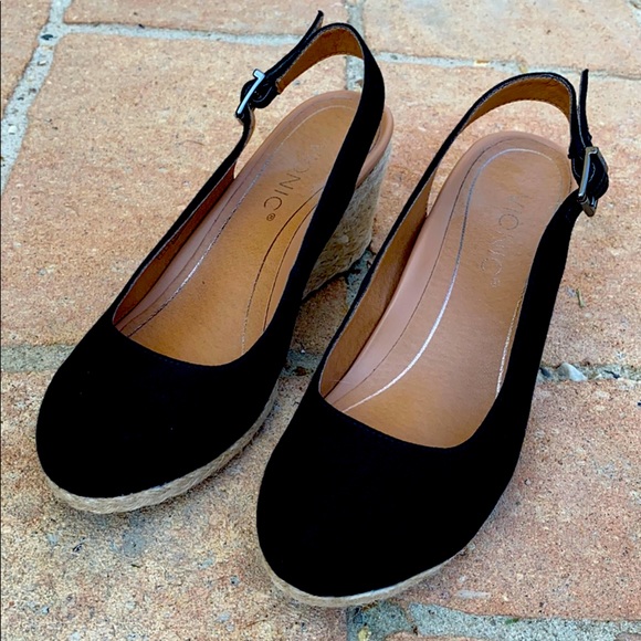 Vionic Shoes - ⬇❗NWOT- Black Vionic Coralina Espadrille Wedge